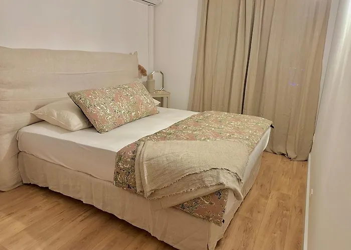 Plein Centre Vue Propriano (Corsica)